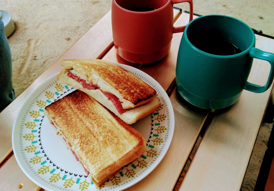 キャンプで食べたい 簡単朝食レシピ Asoblog アソブログ
