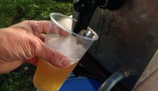 キャンプが盛り上がる！関西のビールサーバーレンタル業者3選！