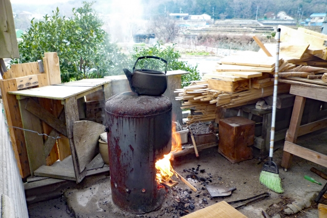 自作で簡単にできる！キャンプ用薪ストーブの作り方！ asoblog – アソブログ