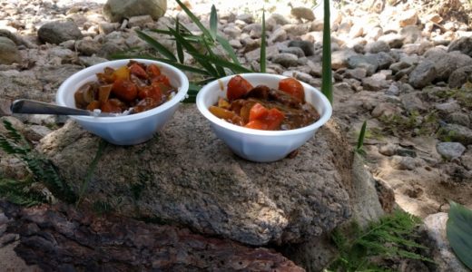 キャンプ料理のド定番！カレーが作れるキャンプ用鍋3選！