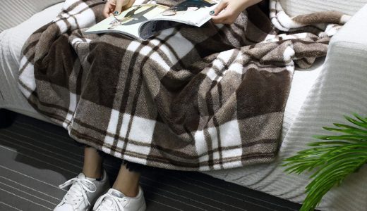 焚き火でも安心！キャンプ用ブランケット2選！