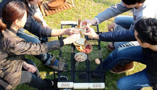 キャンプ好き必見！おしゃれで持ってるとテンションが上がるラックはこのアイテムだ！